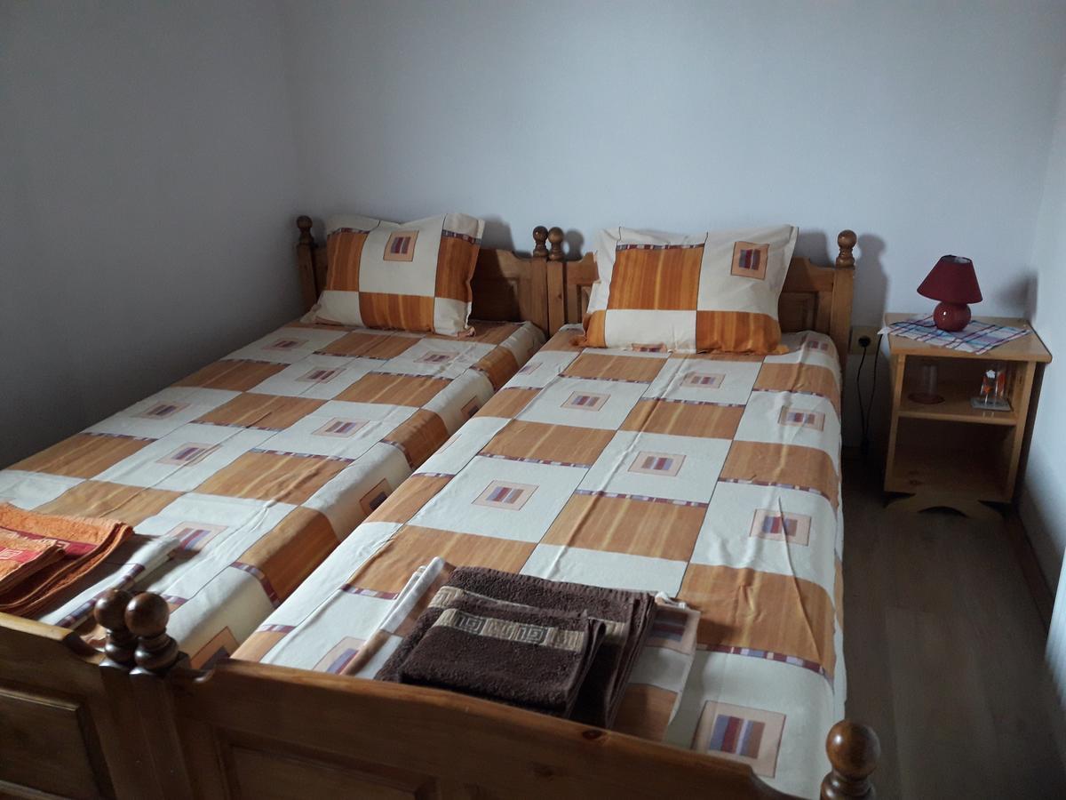 Guest House Yana Tŭrkasheni Εξωτερικό φωτογραφία
