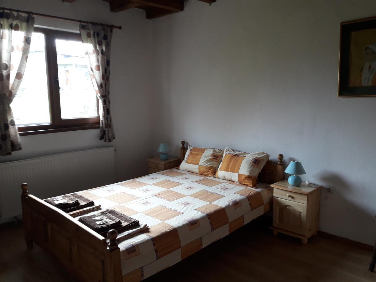 Guest House Yana Tŭrkasheni Εξωτερικό φωτογραφία